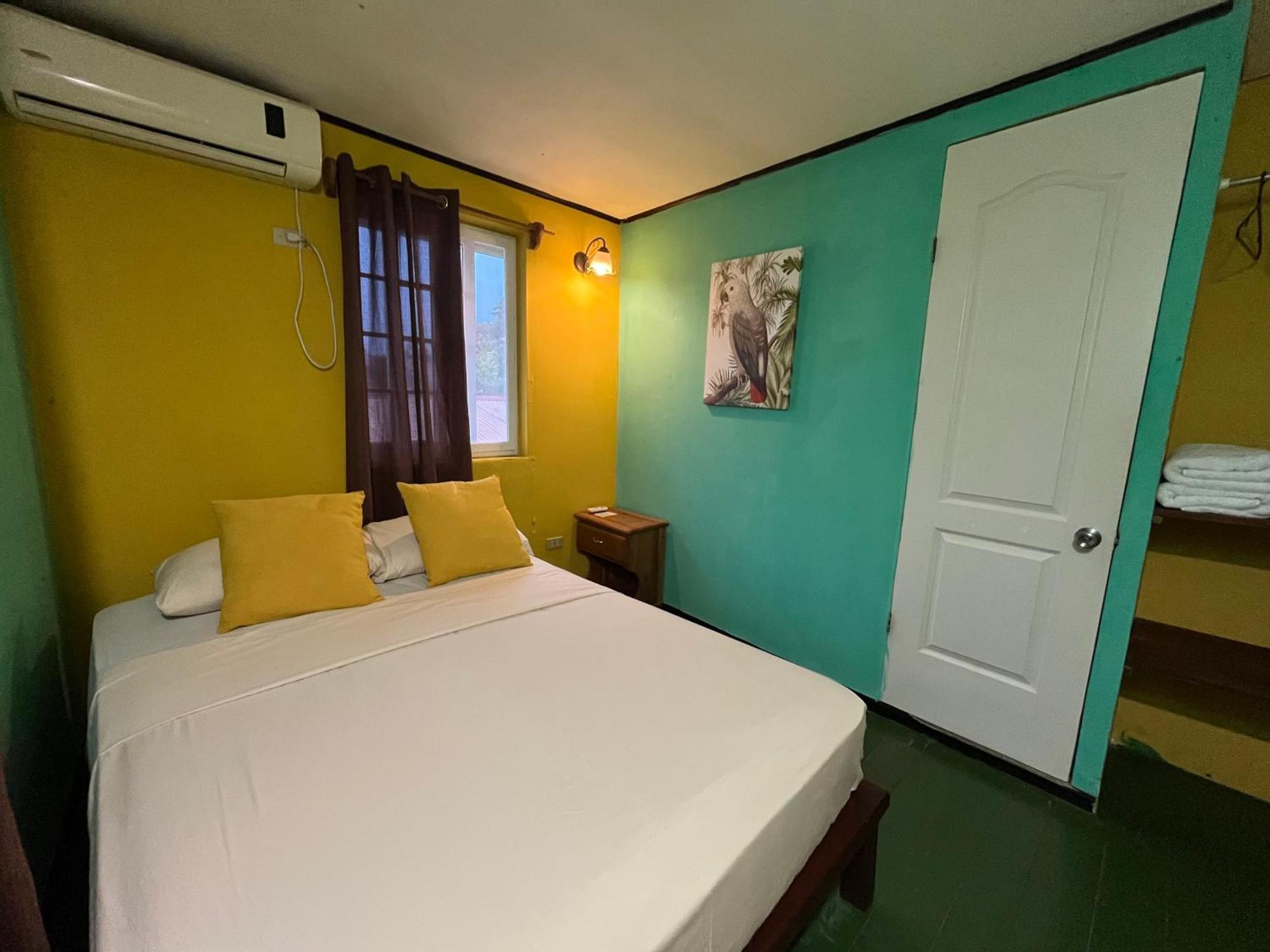 Hostal Cay Bastimentos Eksteriør billede