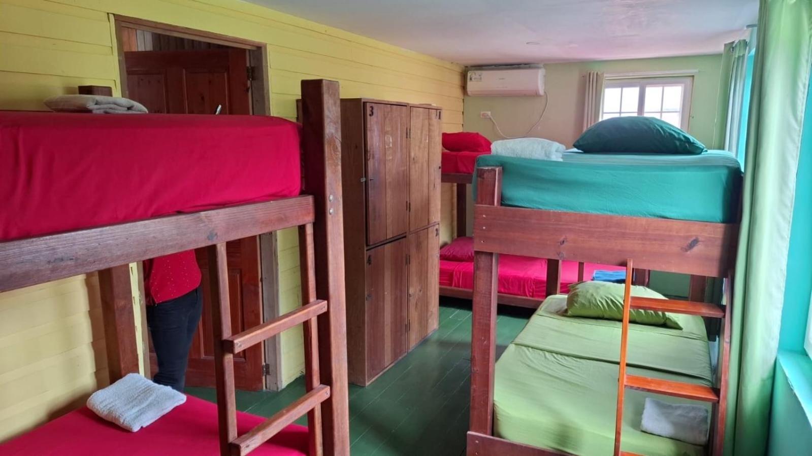 Hostal Cay Bastimentos Eksteriør billede